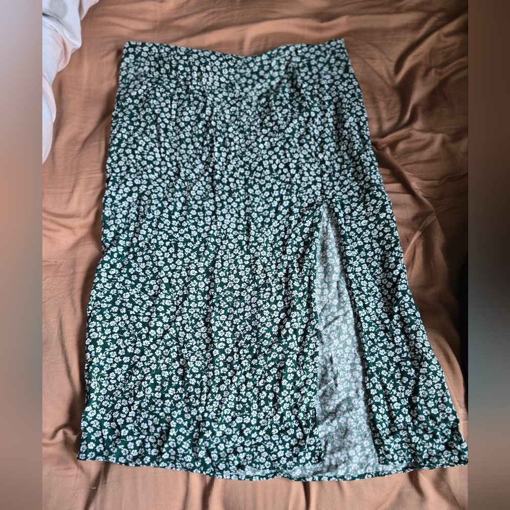 Divided Green Floral A-Line Skirt
